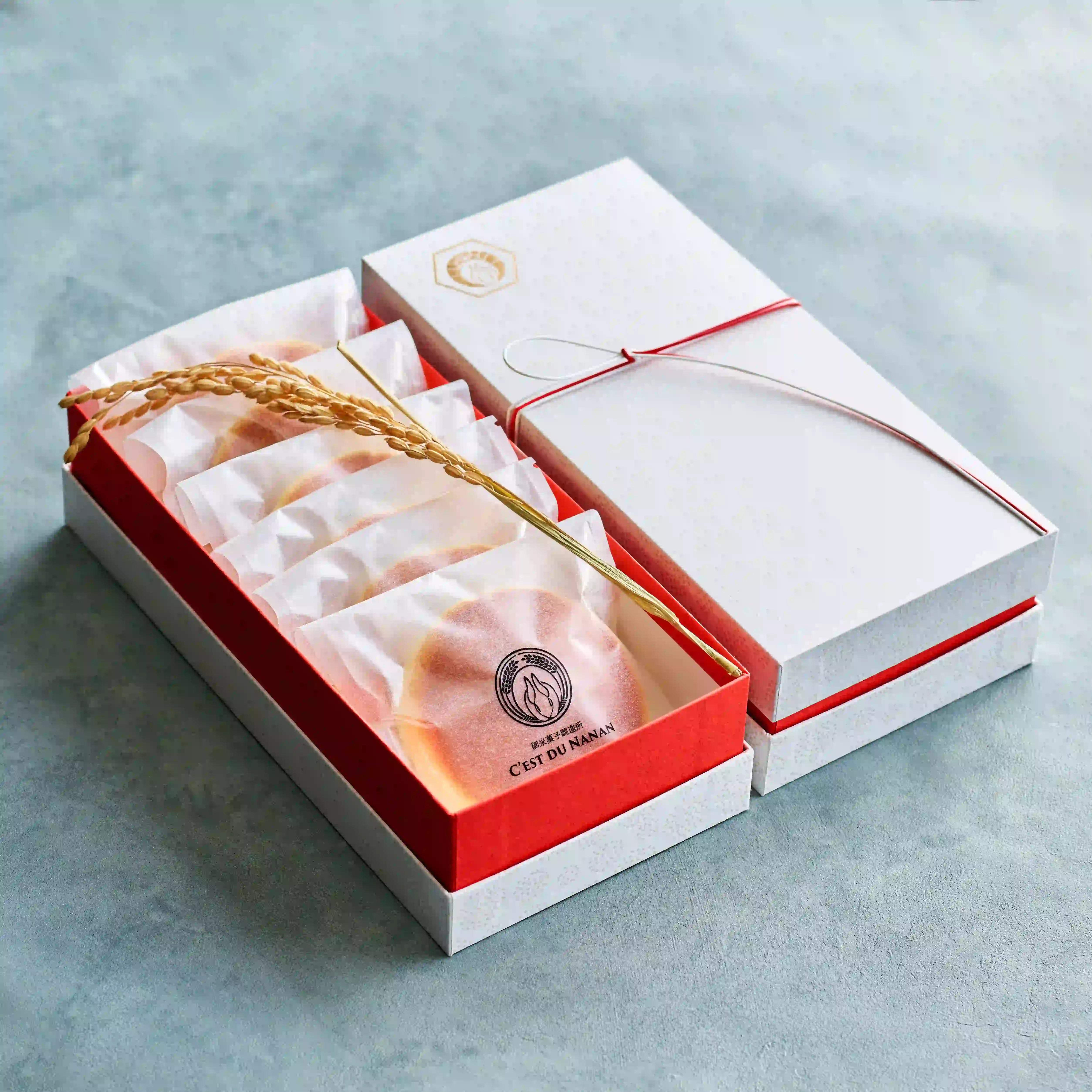 【謹製】米粉どら焼き 詰め合わせギフト 6個入（有機あずき・酒粕白あん）